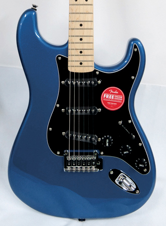 Squier by Fender Affinity Series Stratocaster (Lake Placid Blue)