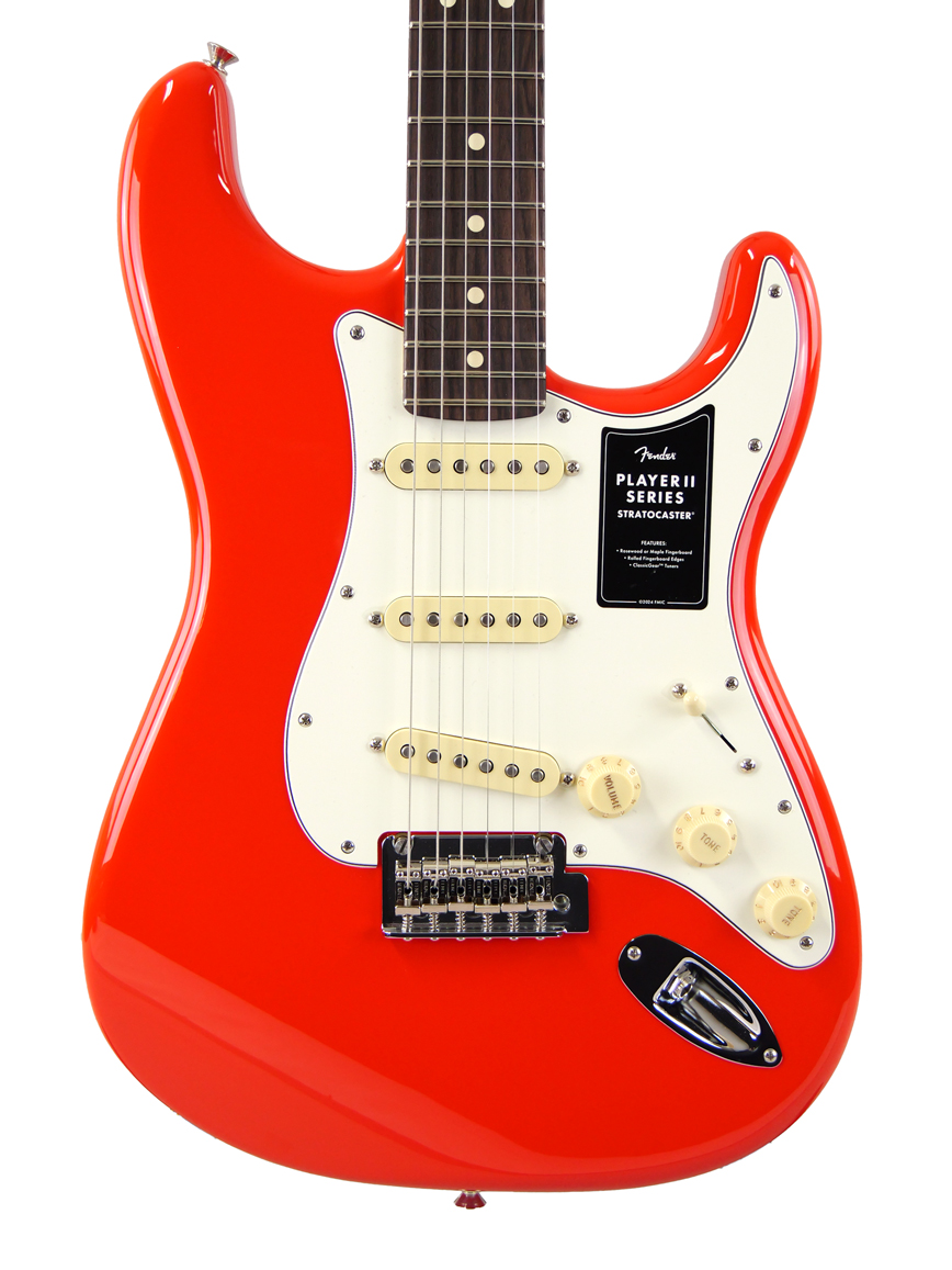 Fender Player II Stratocaster（Coral Red）