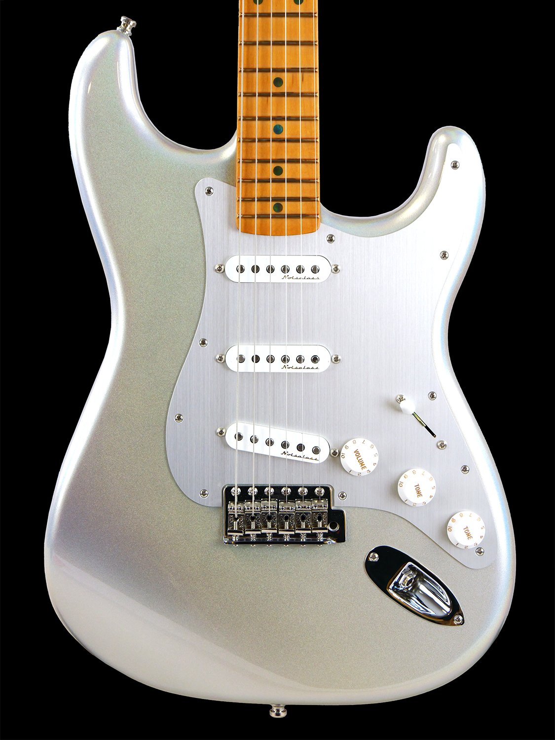 Fender H.E.R. Stratocaster (Chrome Glow)